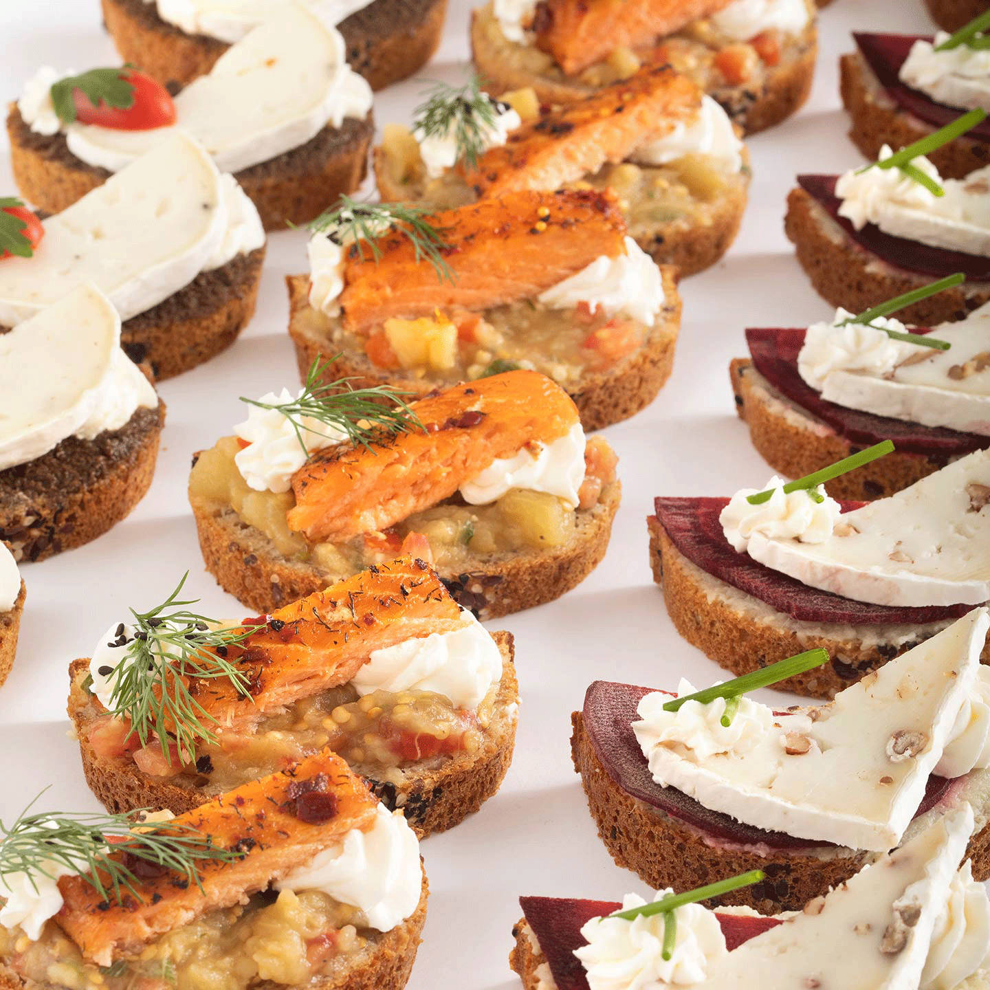 Pumpernickel Bruschetta